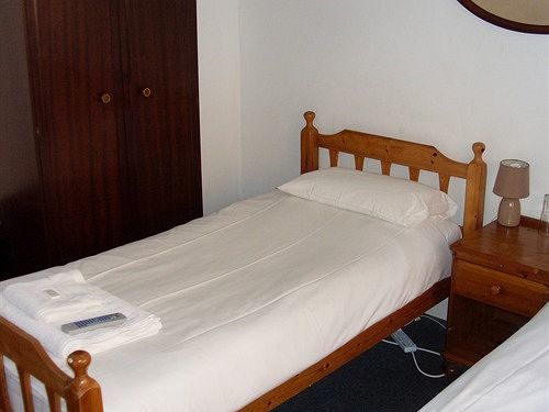 Jakie są najlepsze hotele w pobliżu lokalizacji Godinton House & Gardens? Ashford  Zewnętrze zdjęcie